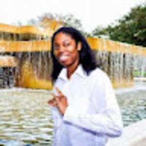 Meet your Posher, Thasia